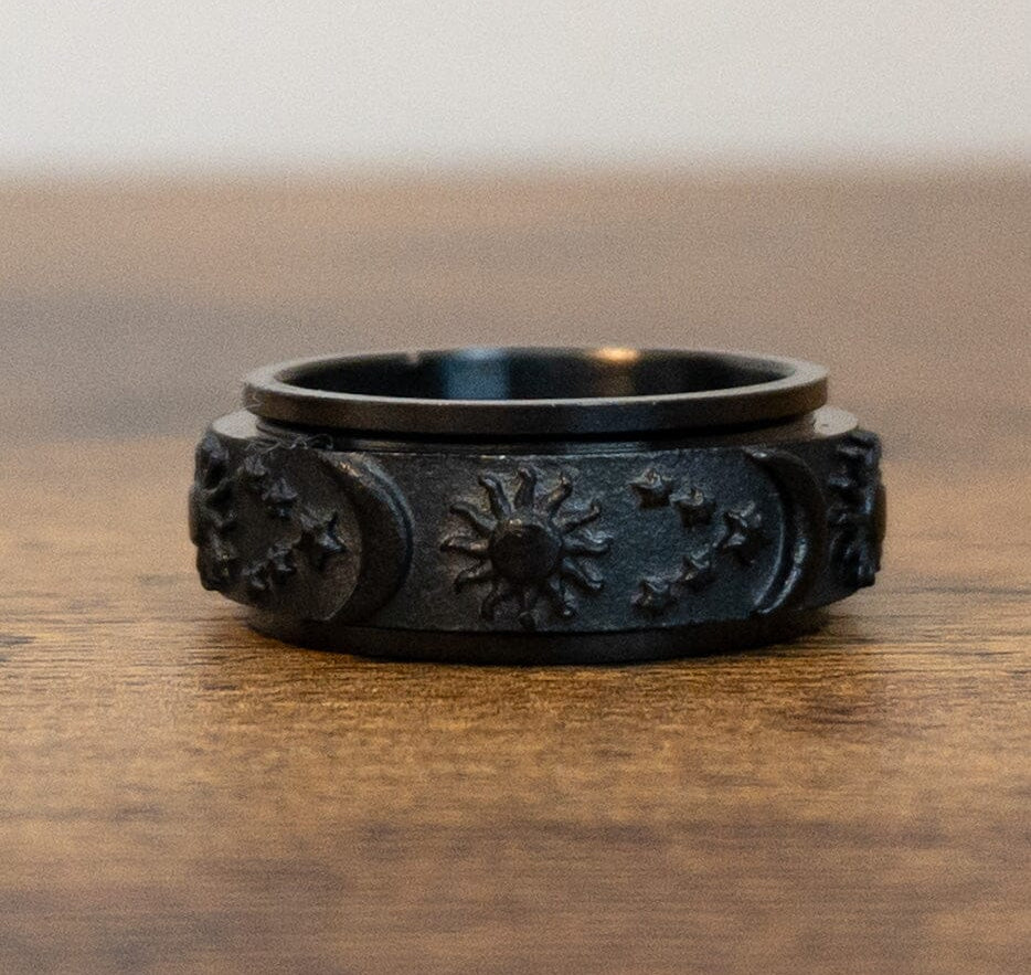 Vintage Style Moon and Star Spinner Ring The Autistic Innovator 6 Black 