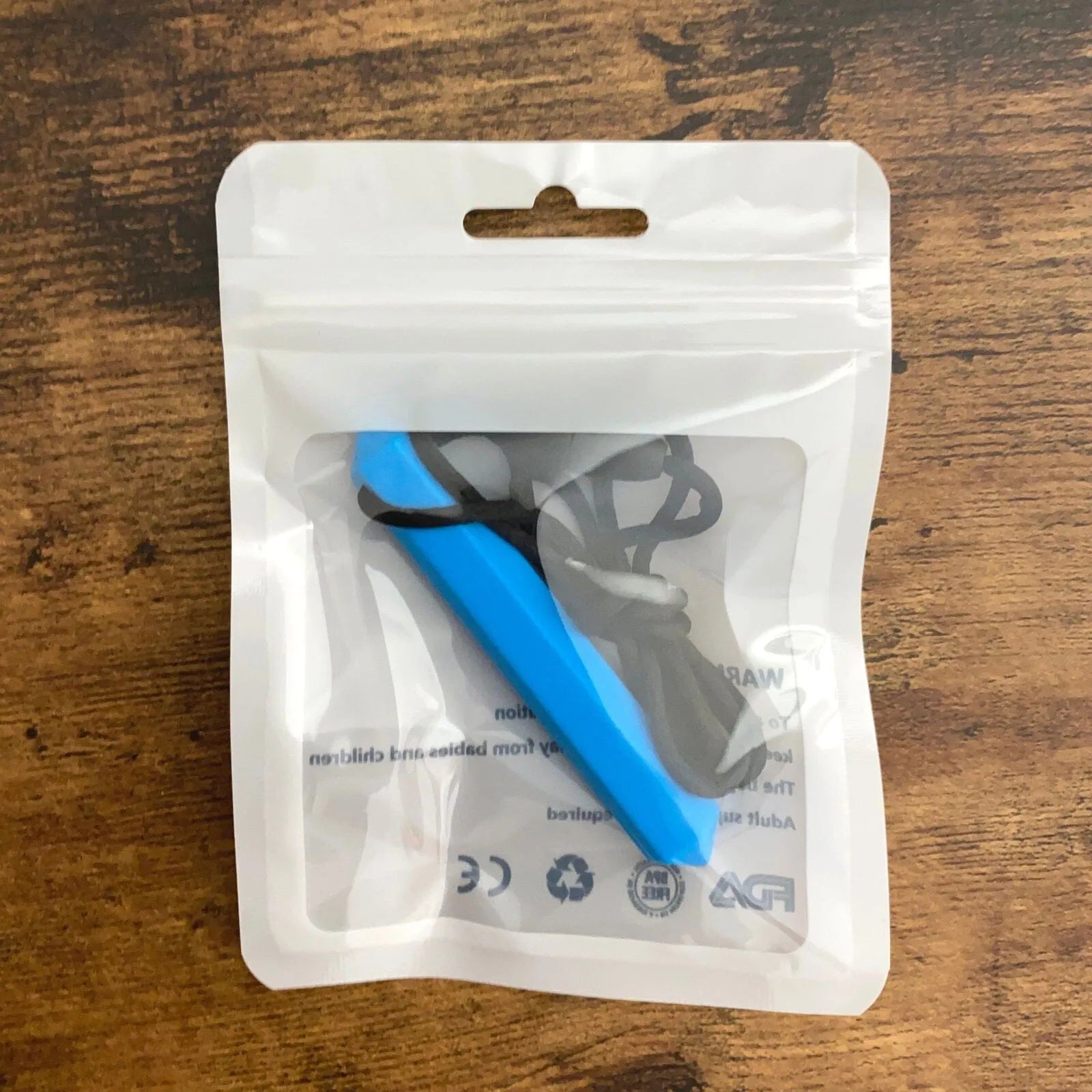 Prism Pendant Chew Necklace Blue 