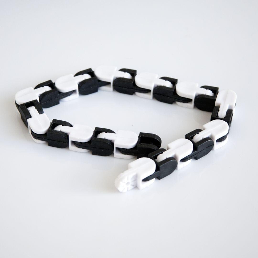 Snap and Click Fidget Toy Black & White 