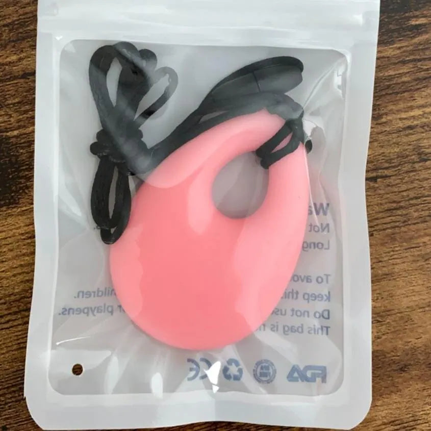 Teardrop Chew Necklace Pink 